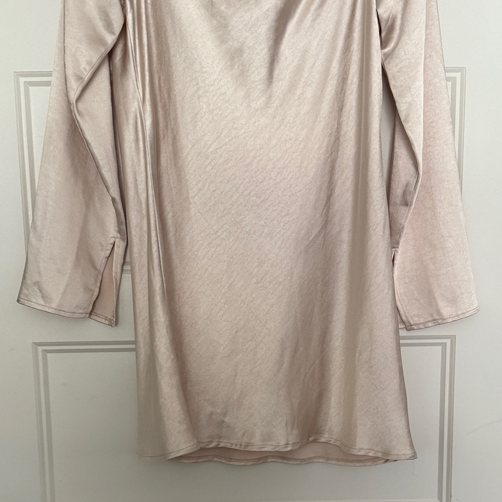 Elegant Cream Off-Shoulder Dress - Picture 11 of 11